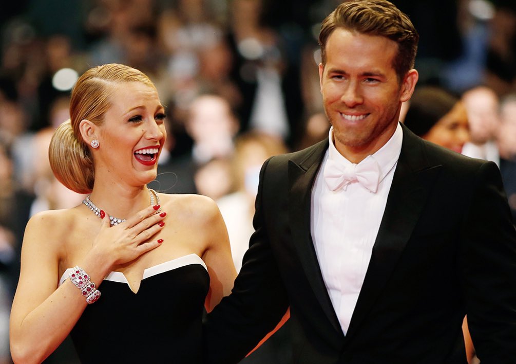 GossipRoomOff's tweet photo. Ryan Reynolds et Blake Lively ont fait preuve d’une grande générosité en faisant don de la somme de 200.000 dollars au NAACP, une organisation américaine de défense des droits civiques, afin de contribuer au combat contre le racisme. #BlackLivesMatter https://t.co/b2xzbmxm2L