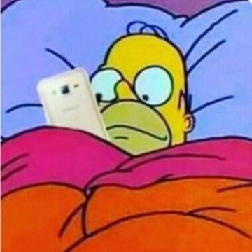 elcosodelapizza's tweet image. El mundo ahora//yo leyendo todo desde mi cama
