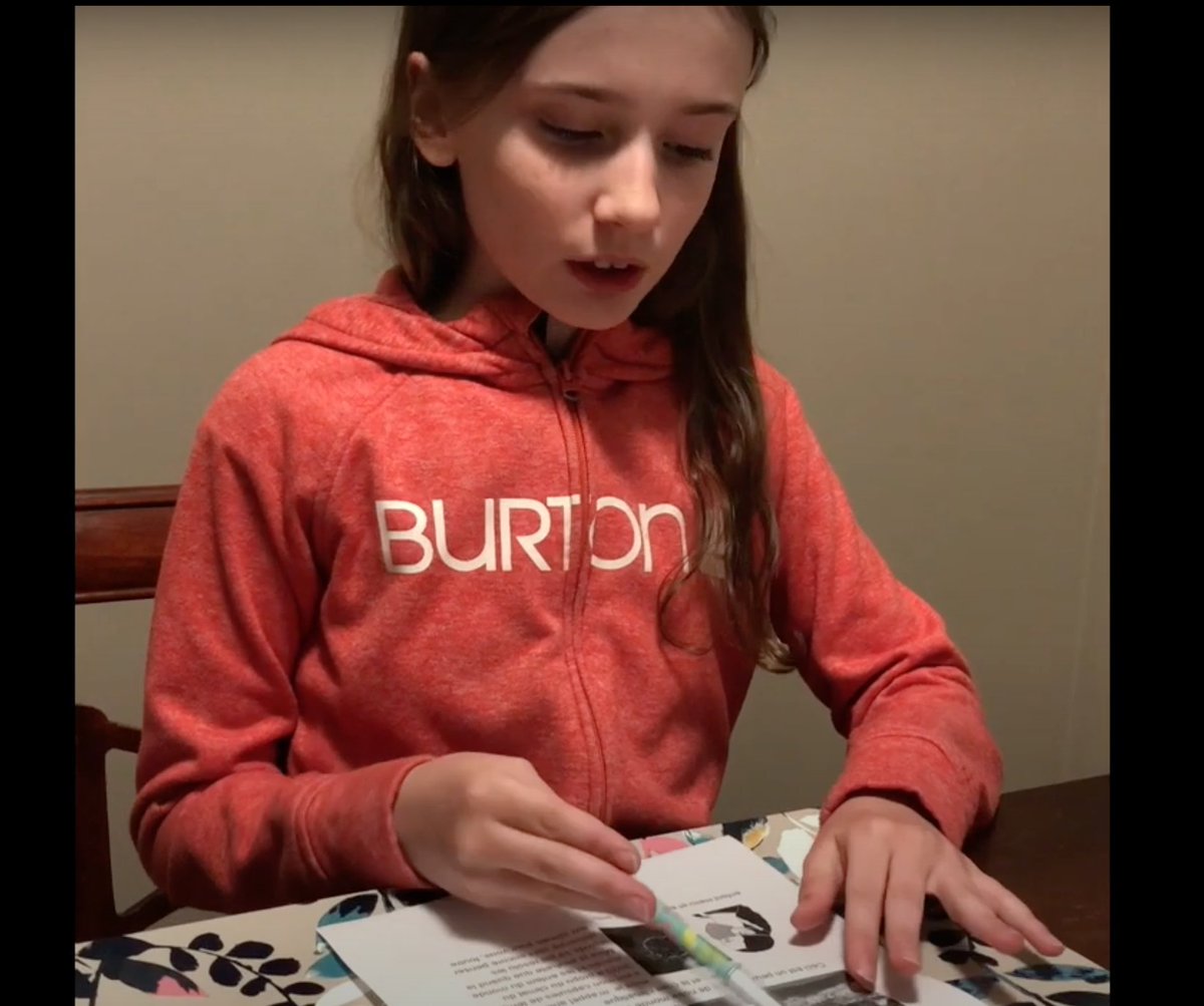 labos_creatifs's tweet image. #FunCréatif: Anika, une élève de 5e année d&apos;Ottawa, a eu la générosité de partager sa vidéo sur la façon de réaliser sa propre capsule temporelle à la maison! Merci Anika!
Partagez ce que vous aimez faire avec nous ici à LaboCréatif!
bit.ly/2XP1r8t