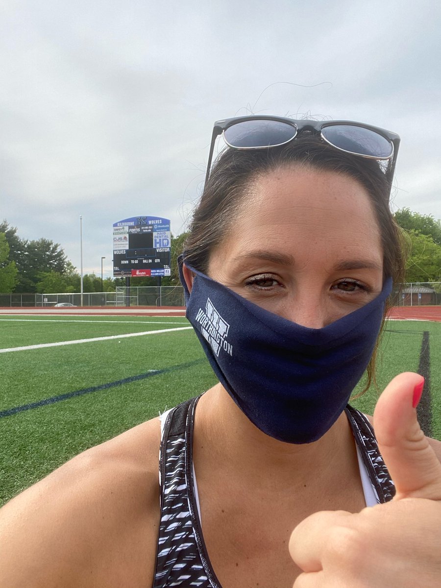 MeghannMMoore's tweet photo. First night back on the field with my people 💙🖤 Not the way we are used to practicing, but thankful to be able to spend time with @WKHS_GSOC again! #masktanlines #itsworthit https://t.co/dZrYybS4a5