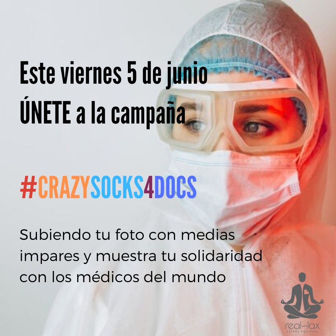 RealLax's tweet photo. #CrazySocks4Docs #Mediaslocaspadoctores #MedicosCovid #Toogood #Covid19 #RealLax #ArielAlarcon #DrArielAlarcon https://t.co/mZ1HUPVtGa