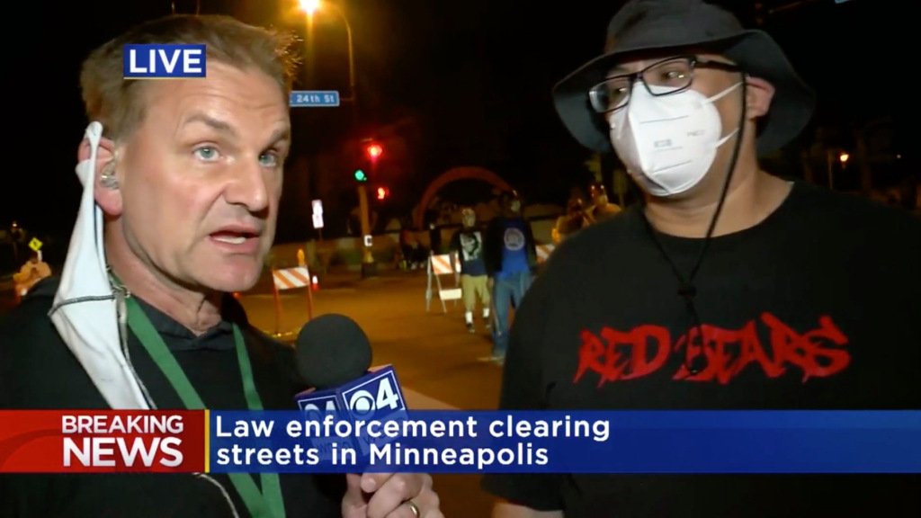 PioneerPress's tweet photo. Twitter users hail protest coverage from an unlikely source, WCCO sports director Mike Max https://t.co/aHOPQC3ayz https://t.co/Q1GIHyG2ME
