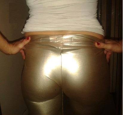 Hay algun macho bien dominante y corneador por charlar por mensaje privado de mis cuernos? va foto de mi mujer