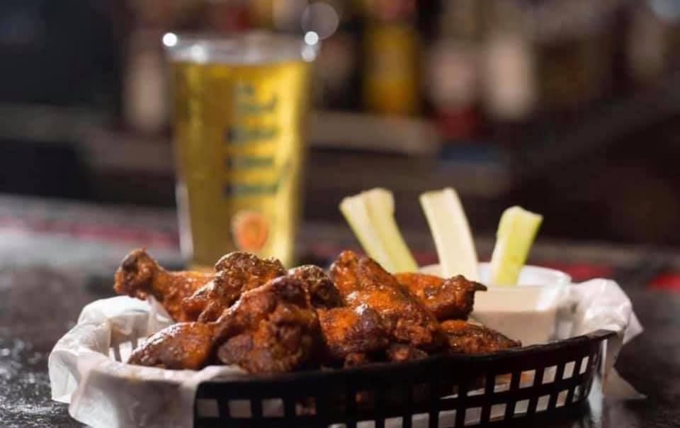 Monday night wings are BACK! Check out <a href="/HumphreysBar/">Humphrey's Bar</a> for ALL YOU CAN EAT WINGS &amp; FRIES for only $12 
checkle.app.link/deal/1655375/-…

#dinehsv #hsv #hsval #hsvalabama #huntsvegas #huntsville #huntsvilleal #downtownhsv #downtownhuntsville #ihearthuntsville #ihearthsv #rocketcity