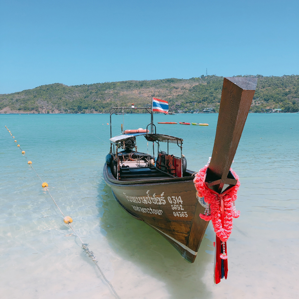camp1515's tweet photo. おはようございます！
曇り空を吹き飛ばす過去picをどうぞ☆
ここはタイのクラビ(Krabi)というビーチリゾート。
Ao Nang Beach から船で、点在する島をめぐりました！
とても綺麗な海と、ゆっくり流れる時間が魅力☆
#海外旅行 https://t.co/PngfYAFcRe