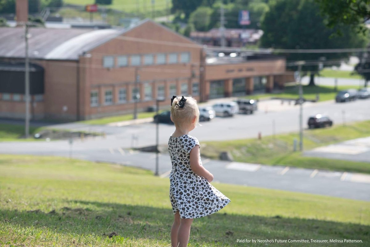 This is Neosho’s Future. Tomorrow is the day Neosho! Polls open at 6 am and close at 7 pm. Retweet to remind your friends. Elections are determined by those who vote.