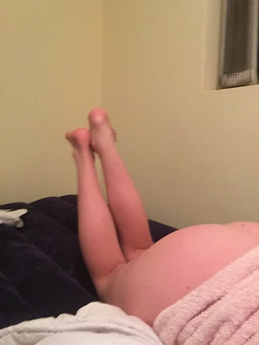 Just had a bath https://t.co/jPPGC7RAqx<a href="/tag/naughtygirl"class="tags"><span>#naughtygirl</span></a><a href="/tag/mischiefmonday"class="tags"><span>#mischiefmonday</span></a>