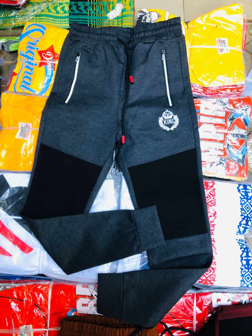 Ibrahim_Bello_'s tweet photo. A single retweet can go a long way in reaching my customers.
Sweatpants 5k. Nationwide delivery.

Wizkid | The Presidential Task Force | Churches and Mosques | Buhari | Brymo Diane Drake Khafi Abuja to Akure Esther venita #BBNaijaReunion #TachaUnveils https://t.co/NZmUaG6CLK