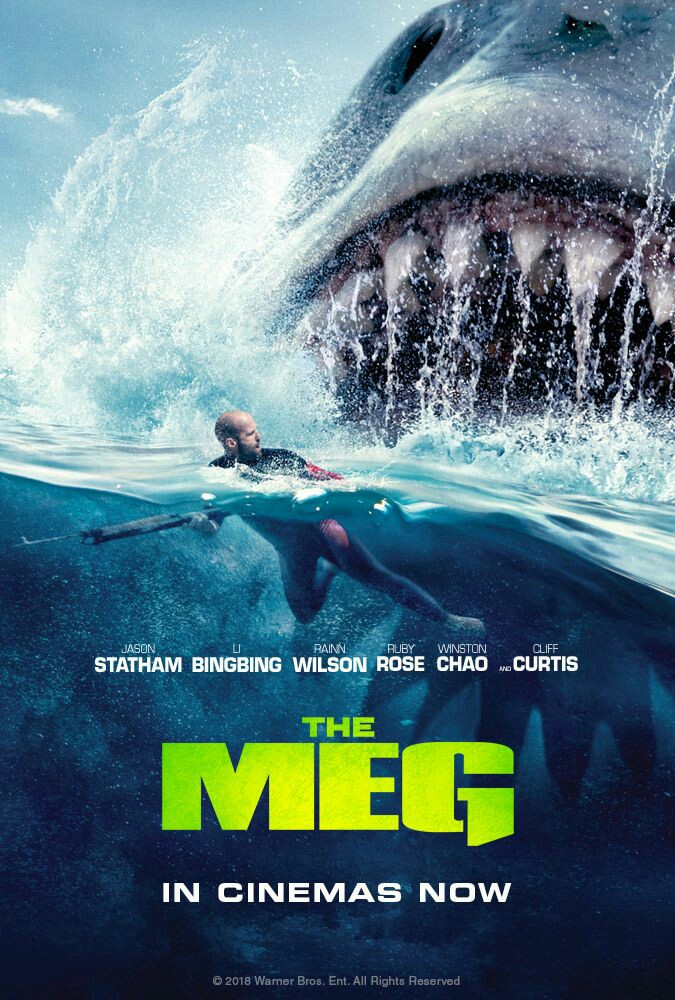 44. THE MEG (2018) -- Ini film tentang Jason Statham melawan hiu prasejarah a.k.a Megaladon, guys. Dan film ini dirilis dua tahun lalu sebelum dia "meninggal".