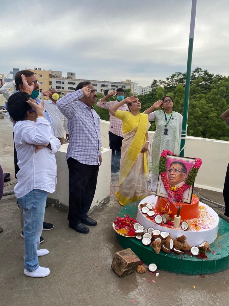 Zonal Commissioner Kukatpally (@zc_kukatpally1) on Twitter photo Telangana formation day celebrations at Zonal office kukatpally.
#TelanganaFormationDay
<a href="/KTRTRS/">KTR UPDATES</a> <a href="/CommissionrGHMC/">Commissioner GHMC</a> <a href="/bonthurammohan/">Dr. Bonthu Rammohan</a> <a href="/arvindkumar_ias/">Arvind Kumar</a> <a href="/KTRTRS/">KTR UPDATES</a> <a href="/TelanganaCMO/">Telangana CMO</a> Telangana formation day celebrations at Zonal office kukatpally.
#TelanganaFormationDay
<a href="/KTRTRS/">KTR UPDATES</a> <a href="/CommissionrGHMC/">Commissioner GHMC</a> <a href="/bonthurammohan/">Dr. Bonthu Rammohan</a> <a href="/arvindkumar_ias/">Arvind Kumar</a> <a href="/KTRTRS/">KTR UPDATES</a> <a href="/TelanganaCMO/">Telangana CMO</a>