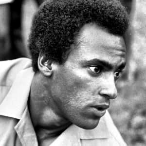 GSOSigmas's tweet photo. Man of @pbs_1914 "The task is to transform society; only the people can do that - not heroes, not celebrities, not stars." Huey P. Newton 🤘🏾🤘🏾🤘🏾🔵⚪️ https://t.co/Jr6hQydLDn