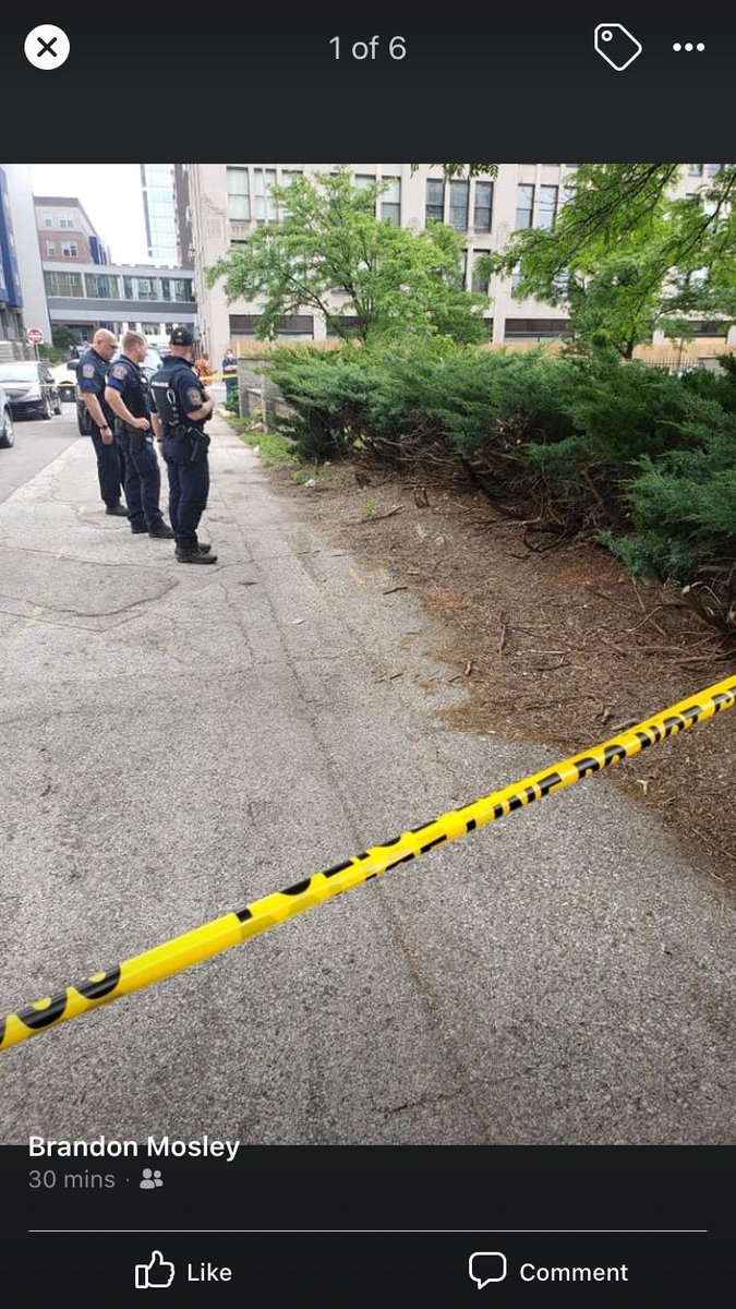 LarraOverton's tweet image. Sharing from Brandon Mosley; click photos for details he’s gathered in an attempt to locate the men responsible for the murder of Chris Beaty. 

Please contact IMPD if hear anything that can help on these 2 Suspects wherabouts.
P: 317-327-3811
Case IP#200052946