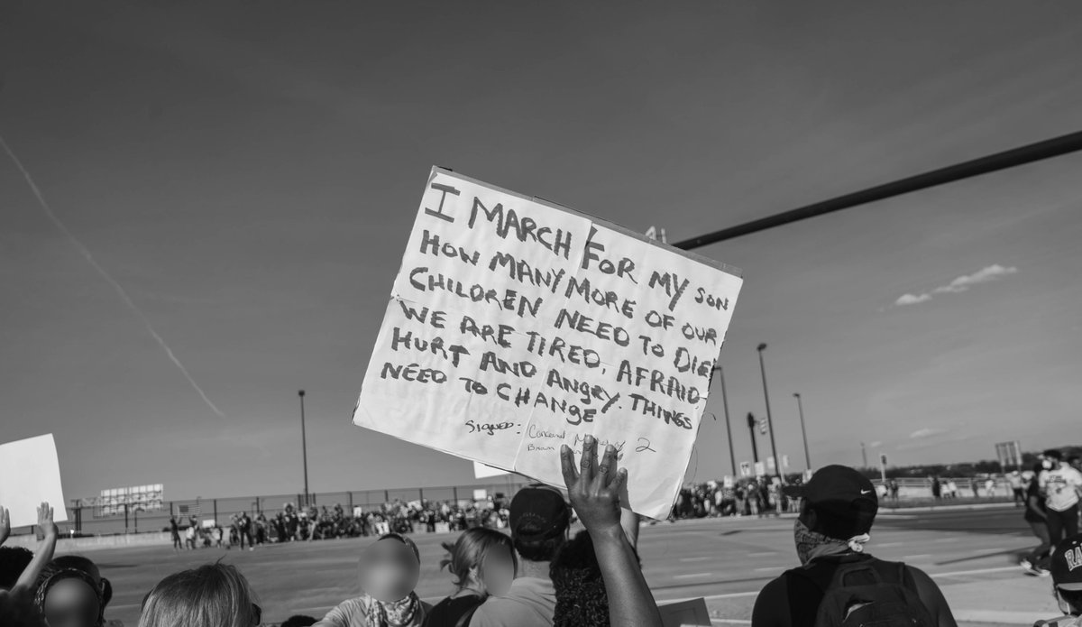 brandon_berry4's tweet photo. GAINESVILLE, VA Y'ALL STOOD TF UP TODAY!! We went out and showed the country how to have a peaceful and effect protest. I'm not including any faces because you can't put one face to this, WE are a whole body asking for change. https://t.co/3lAxD6SkeD