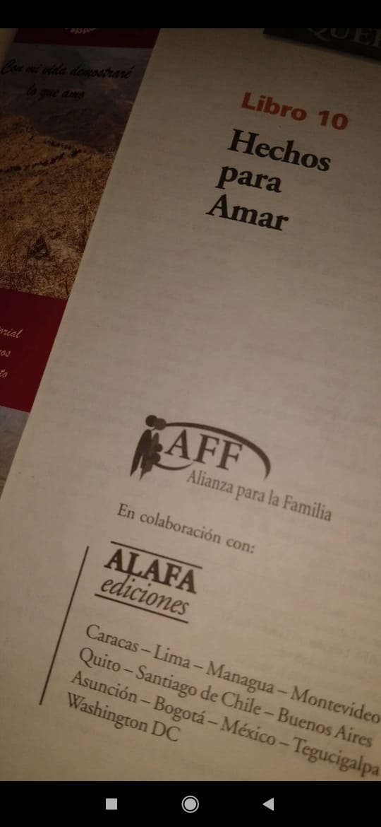testimoniosa's tweet photo. @brentyy19 Hola como estas. Adjunto imagenes de las tapas de uno de ellos. https://t.co/2uRxeYoomL