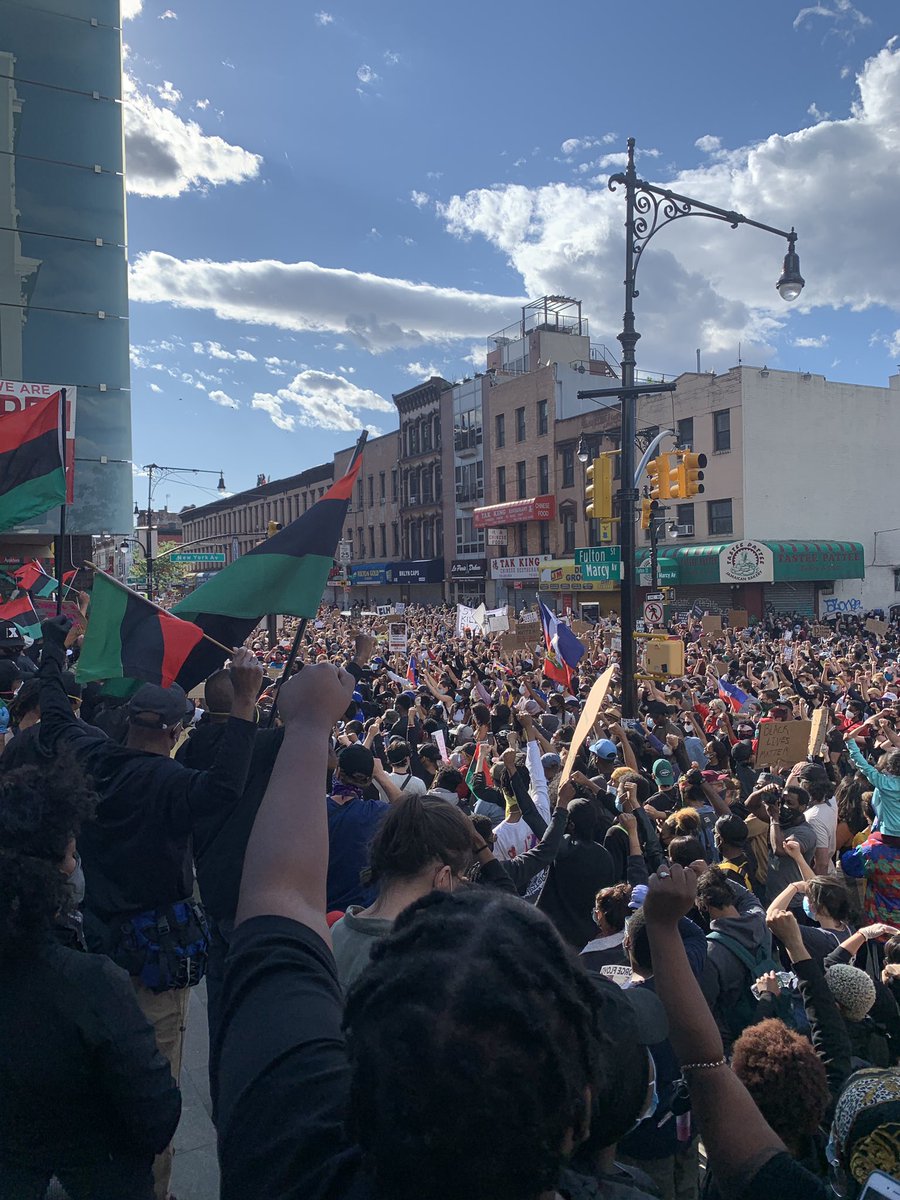 spiccoli's tweet photo. Fulton at Marcy a mass of people for a rally honoring #GeorgeFloyd earlier this evening on the steps of Restoration Plaza in BedStuy, with calls to work across racial and defund police. https://t.co/hrA5VQ4f2f