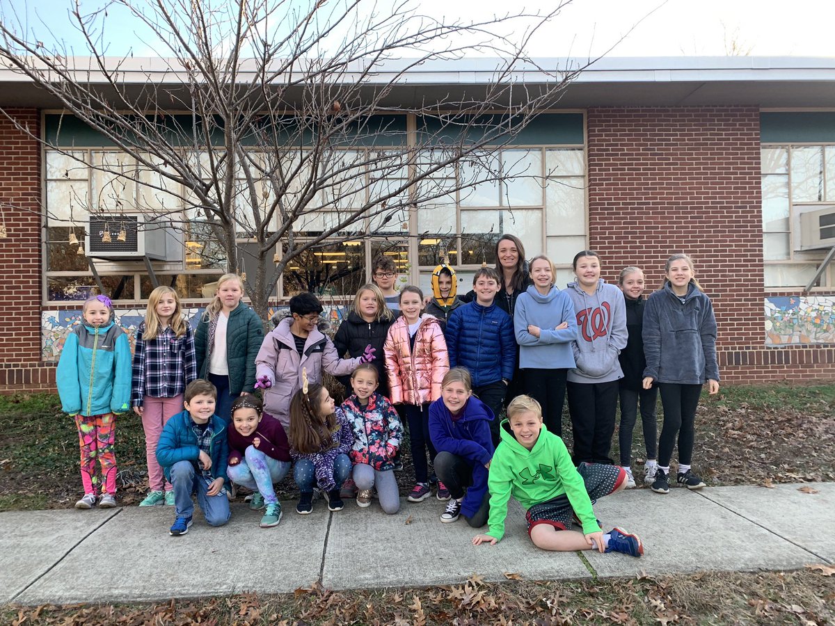 Congratulations to the <a href="/HillsmereESAACP/">HillsmereESAACPS</a> Green Team! Hillsmere ES is one of the newest Maryland Green Schools!! #AACPSAwesome #greenschool youtu.be/uC4ZdqflmUE
