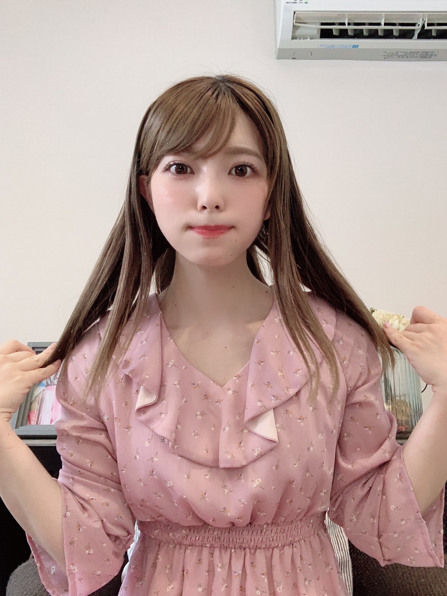 上原亜衣 100日nft すぐ髪触る癖辞めたい T Co Jbgzzhibp1 Twitter