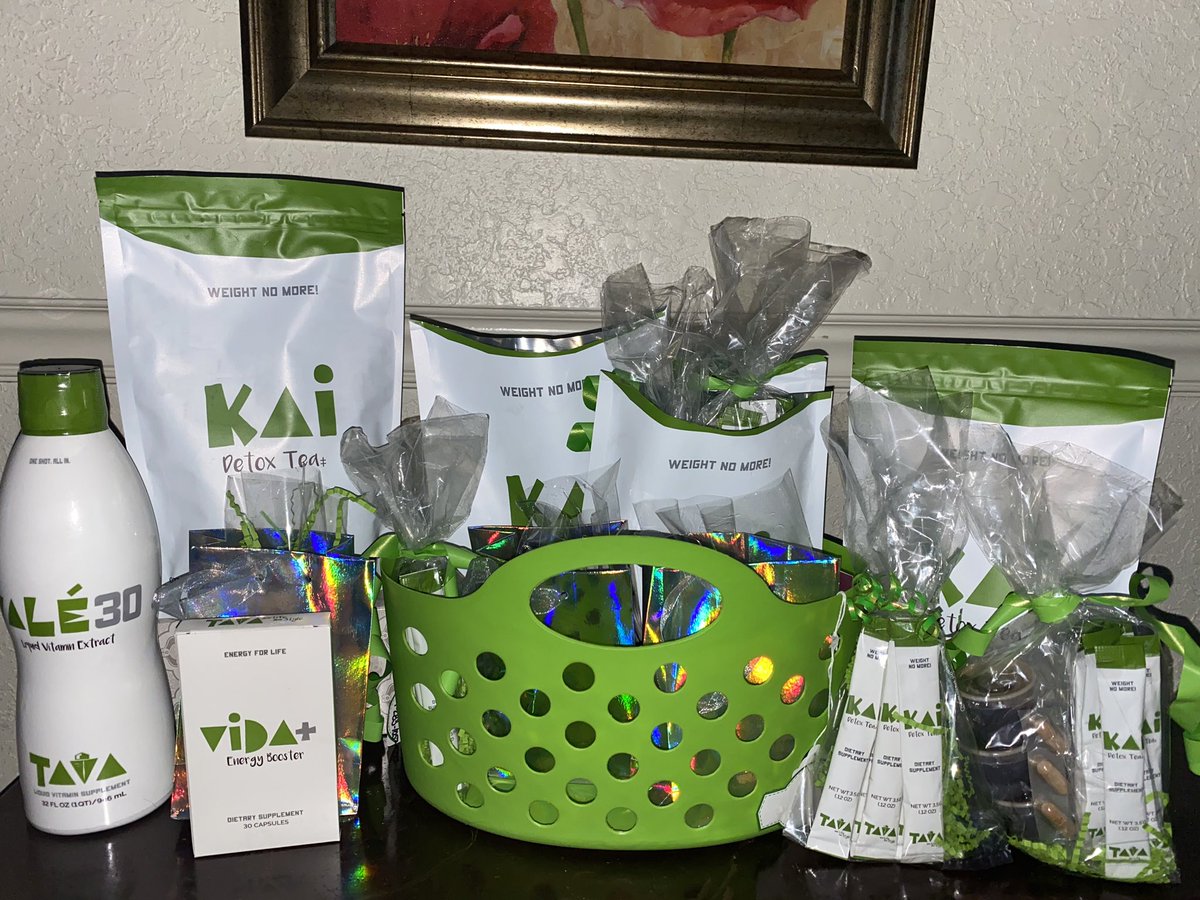 vicshweet's tweet photo. Get with me and I’ll get you together, I have a 5 day Detox Tea ($30), a 7 day detox Tea ($40), a Power Pack (all 3 products; 7 teas, 3 shots liquid vitamins &amp; 3 capsules-energy booster $60). You can cashapp me or I can do drop offs. https://t.co/ZpAbbhsk7f