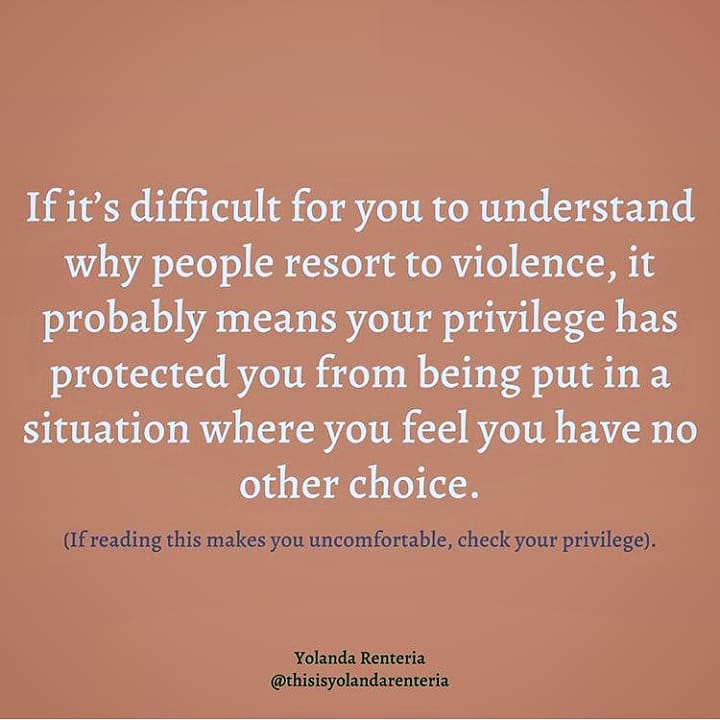 AshleyLesCA's tweet photo. #CheckYourPrivilege #BlackLivesMatter
#SpeakOut
#GeorgeFloyd https://t.co/ggIgvrNU27