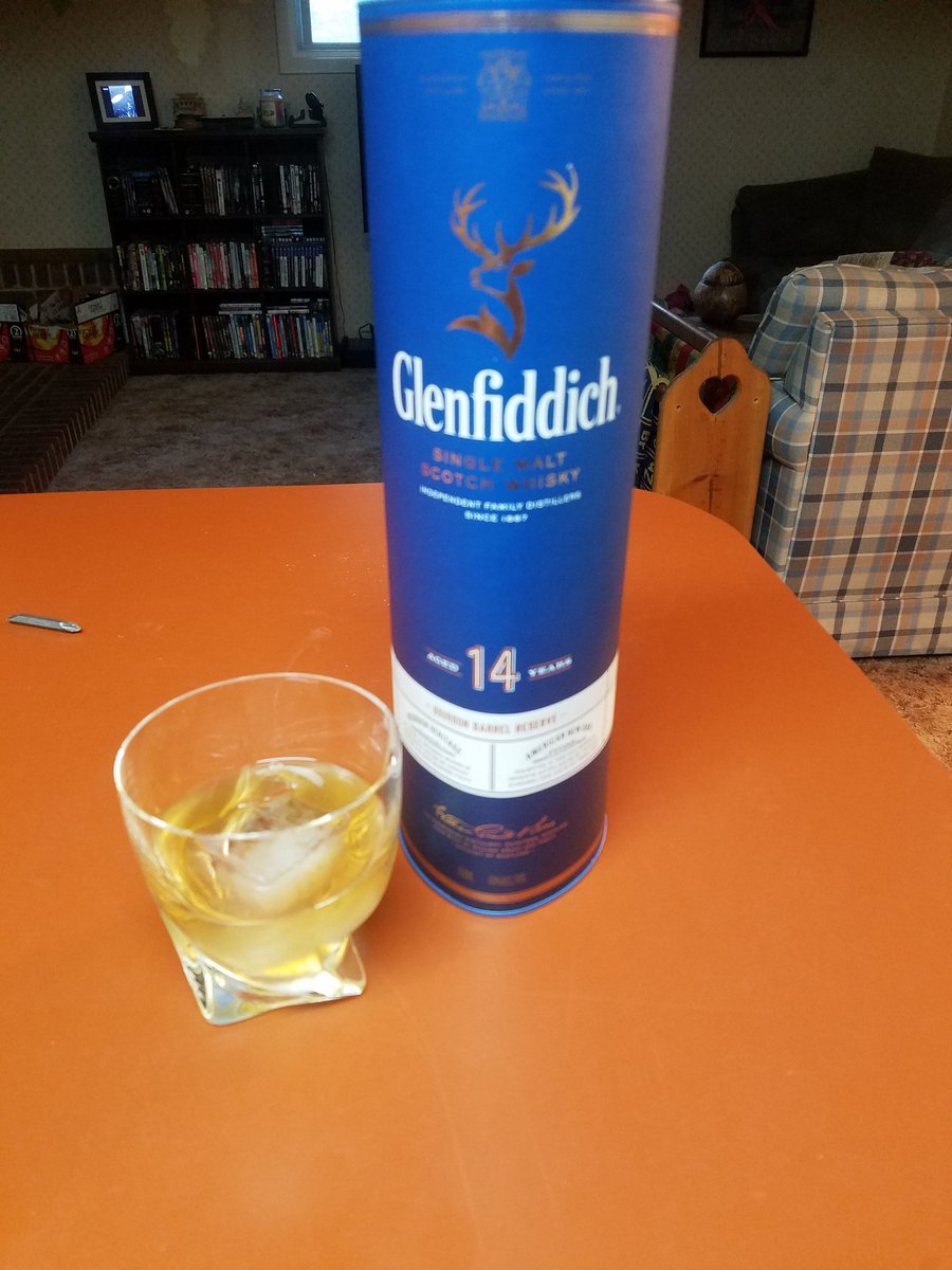 And1129's tweet photo. Drinking a wonderful new Scotch Whiskey at the end of a long day courtesy of @Rachelkub  Thanks so much!!! https://t.co/s5QUjP4DlV