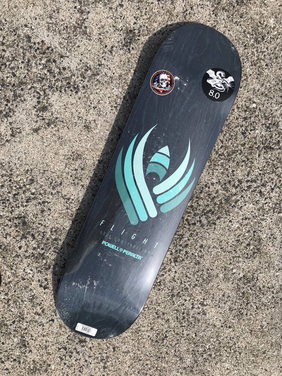 2022発売 パウエルペラルタ スケート ボード デッキ フライト×メタリカ