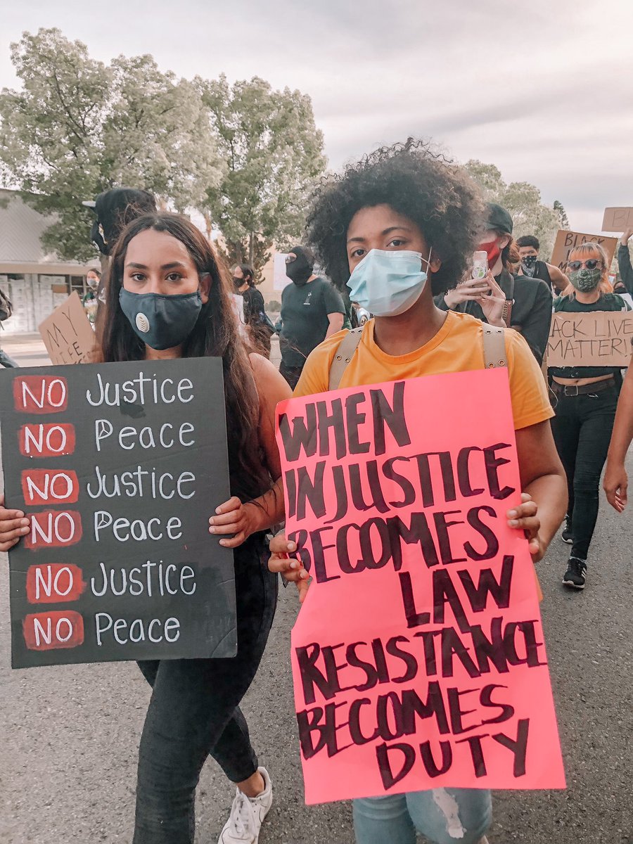 We stand with you ✊🏿✊🏾✊🏽✊🏼✊🏻 With one heart 💜 Our sisters are strong woman!