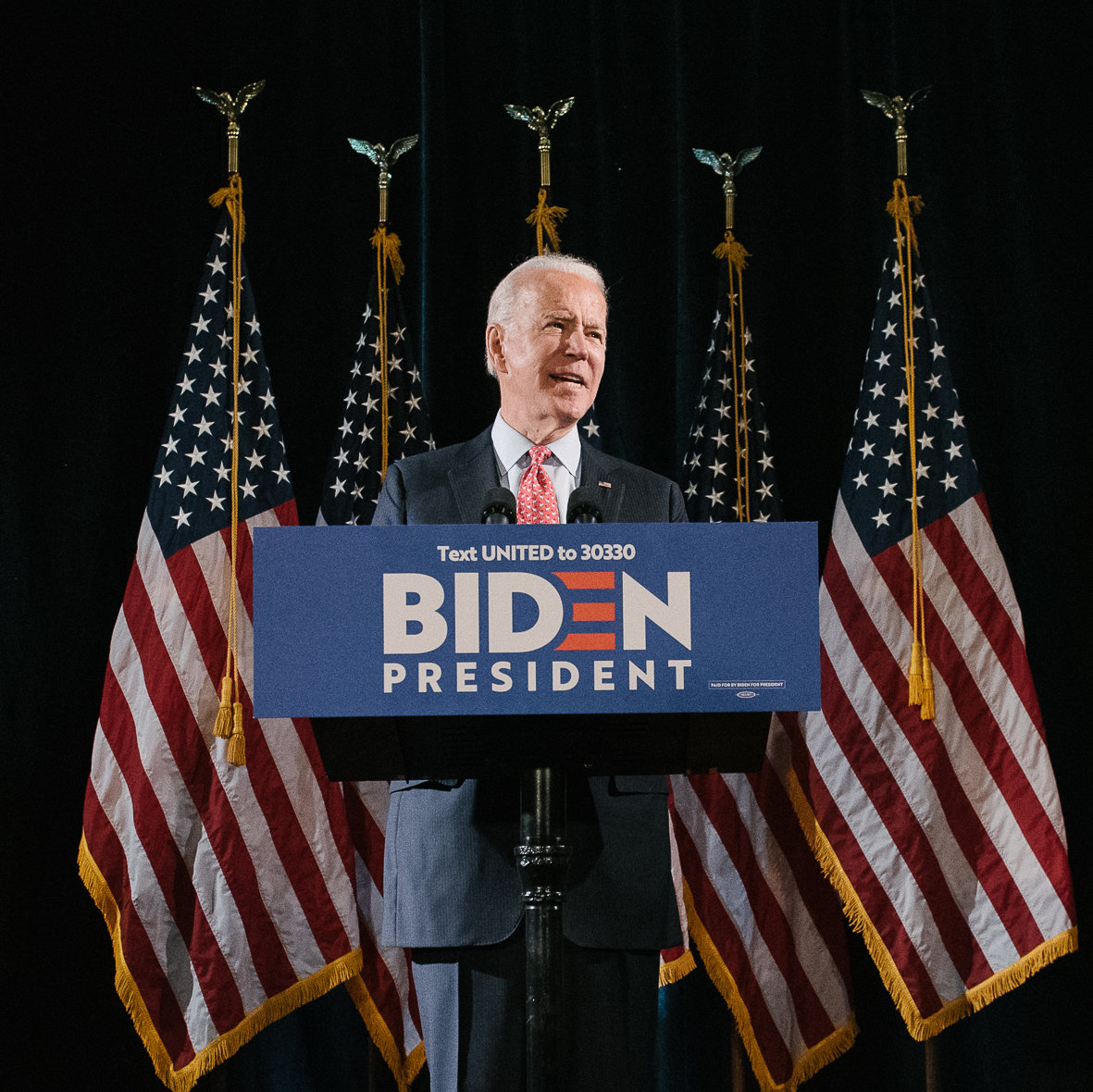 ChrisDJackson's tweet image. 🚨 @JoeBiden is set to address the nation tomorrow from Philadelphia regarding the civil unrest facing communities across America.

Let&apos;s call on @CNN, @MSNBC, @NPR, @ABC, @NBCNews, @CBSNews &amp;amp; all other mainstream outlets to carry the address live!

America deserves equal time!