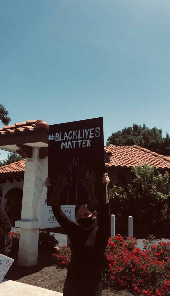 leslyy24_'s tweet photo. So proud of everyone who is speaking up!❤️#BlackLivesMatter https://t.co/MIZCpv6hym