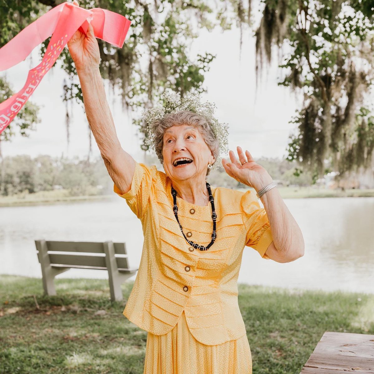 mic_williamss's tweet photo. Just some wholesome content for your feed. It was my Grandma’s 89th birthday today and they had a photo shoot😭. Is this not the most precious thing you’ve seen:) https://t.co/YxQ2x3R5vL