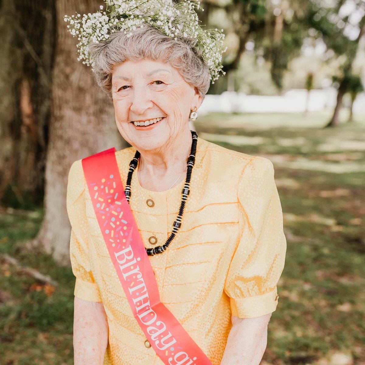 mic_williamss's tweet photo. Just some wholesome content for your feed. It was my Grandma’s 89th birthday today and they had a photo shoot😭. Is this not the most precious thing you’ve seen:) https://t.co/YxQ2x3R5vL