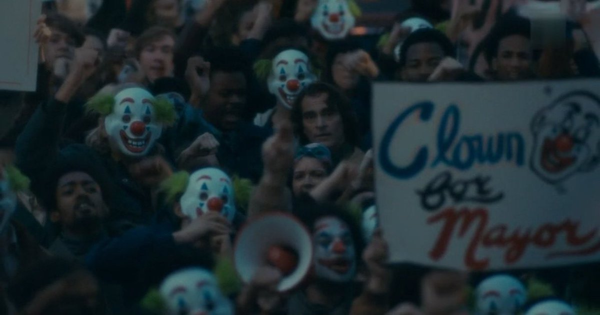 AquiLoMire's tweet photo. Joker (2019) https://t.co/drNKTghStX