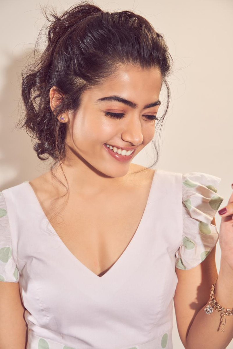 My goddess rashmikha  @iamRashmika Someday you will look back and know exactly why it had to happen.Wishing you a day full of love and peace joy and happiness, have a good day Lots of love    Your sincere fan  @iamRashmika  #RashmikaMandanna