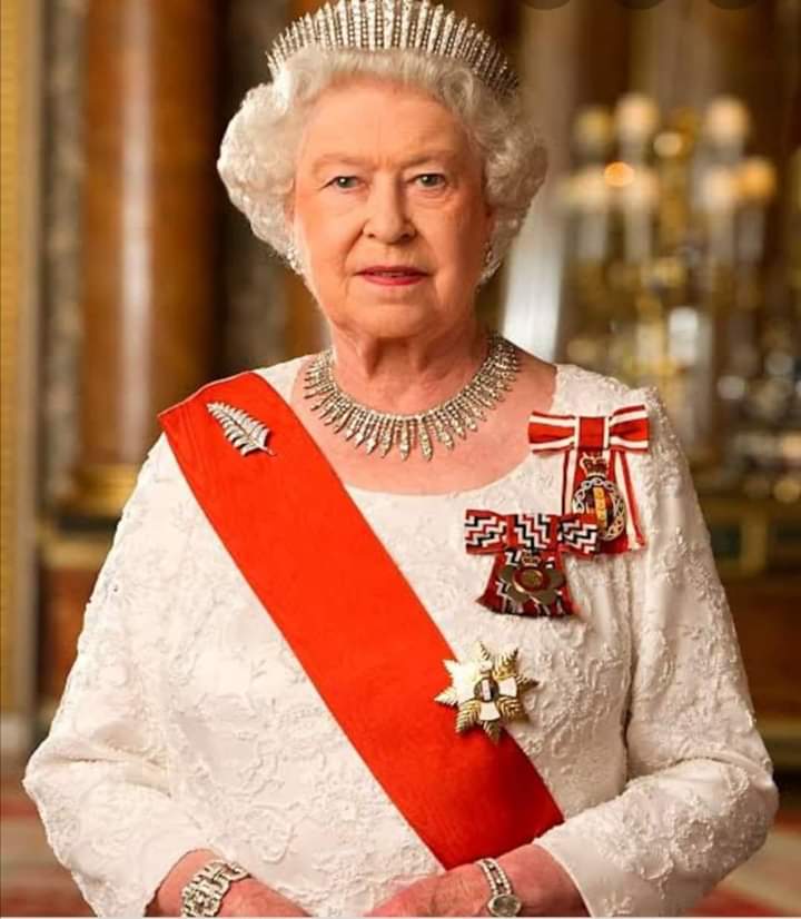 Fernand18859265's tweet photo. #Anonymuos AÚN NO VEO QUE COMPARTAN TODO LO QUE HACE ESTA ASQUEROSA SEÑORA. ELLA ES UNA DE LAS MAYORES DE ESTA ÉLITE, ELLA ES REPTILIANA, ELLA COME NIÑOS POR ESO SE MANTIENE TAN REJUVENECIDA A SU ALTA EDAD, AL TORTURARLOS SE EXPULSA ADRENOCROMO (SE NECESITAN MÍNIMO 5 NIÑOS https://t.co/76LyckZfwY