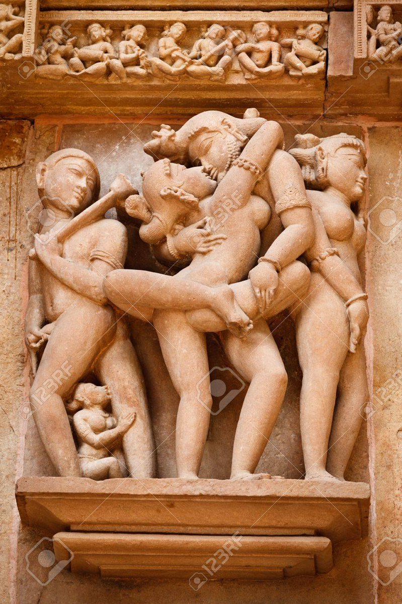 But even today, from the Khajuraho temple, the world's foolish people wrapped up in the scene of lust, seeking entertainment far away from the original message it wants to propagate.