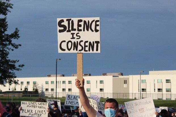 DeekenKyle's tweet image. 6.1.2020 - O’Fallon, MO.

With the full support of the O’Fallon PD, we peacefully marched 2.5 miles on blocked off roads to convey our messages.

We will not be silent or be silenced. We will be loud and proud that #BlackLivesMatter