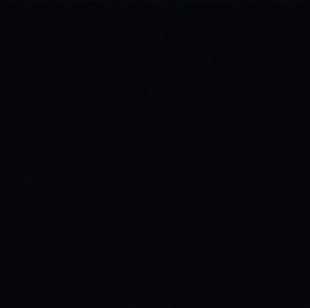 Stop au racisme
dans notre quotidien
dans nos vies professionnelles
#BlackOutTuesday https://t.co/6XX6njN6VT