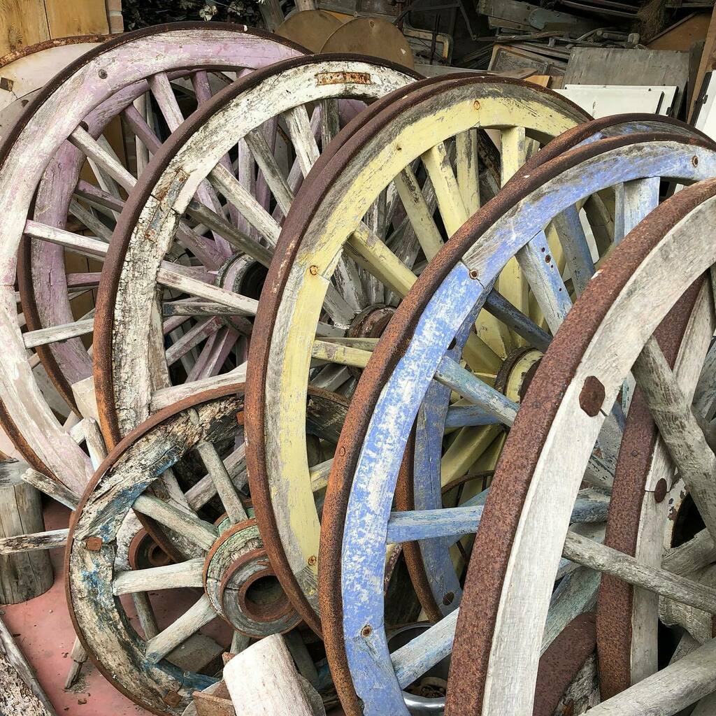 museoguatelli's tweet photo. CI SIAMO !!!! Domenica prossima, il Museo Ettore Guatelli riaprirà al pubblico.

Domenica 7 giugno tutto sarà pronto per accogliere, in assoluta sicurezza, tutti i visitatori che vorranno vivere l’incontro con un museo unico al mondo. 
Le guide del museo sono pronte ed in qu… https://t.co/i3z67mA4TI