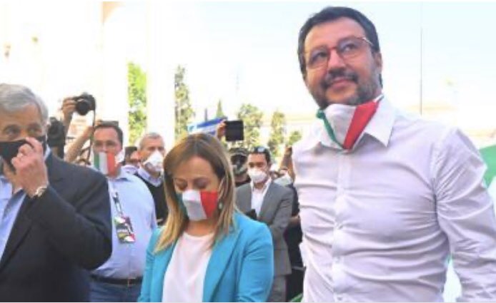 Beatrice Borromeo tweet media