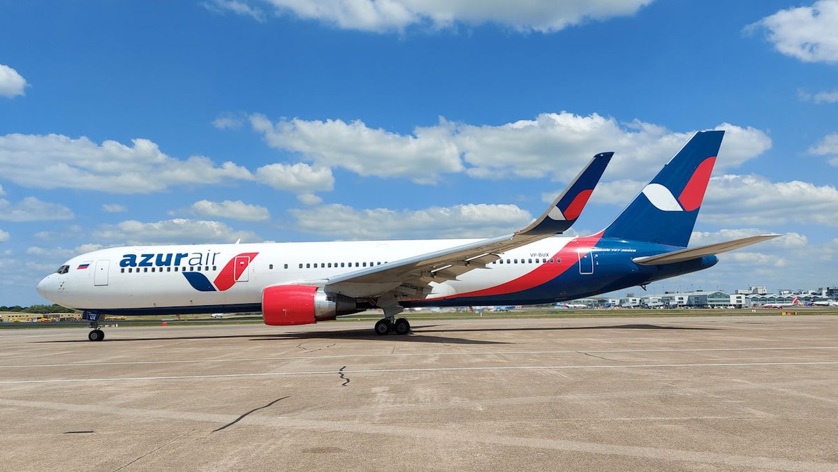 CityAviation's tweet photo. We are pleased to welcome Azur Air of Russia to @bhx_official, bringing in much needed medical supplies. #aviation #flight #cargo #PPE #aircharter #charter #azurair #aviation #cargo #flights https://t.co/8diKTOOusa