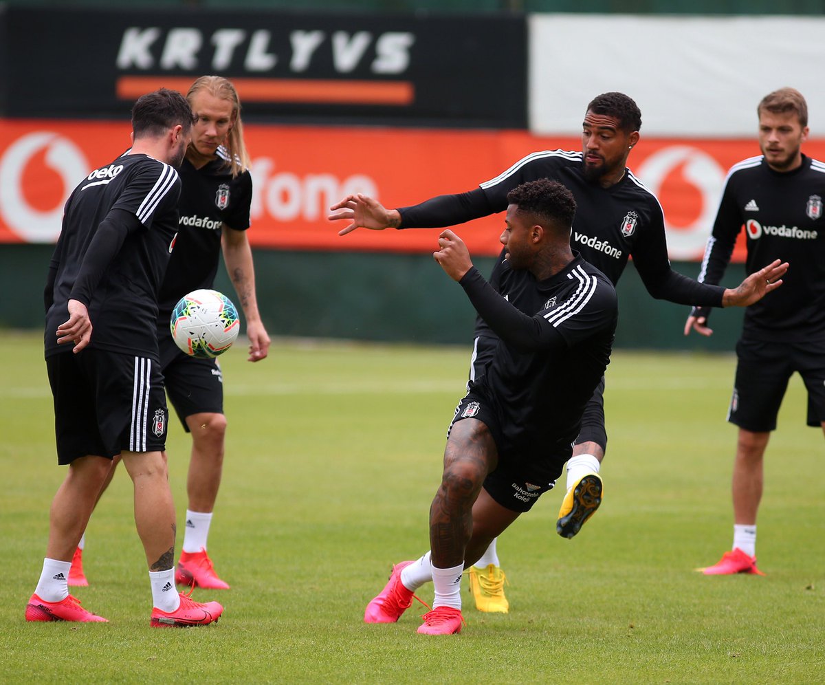 Besiktas tweet picture