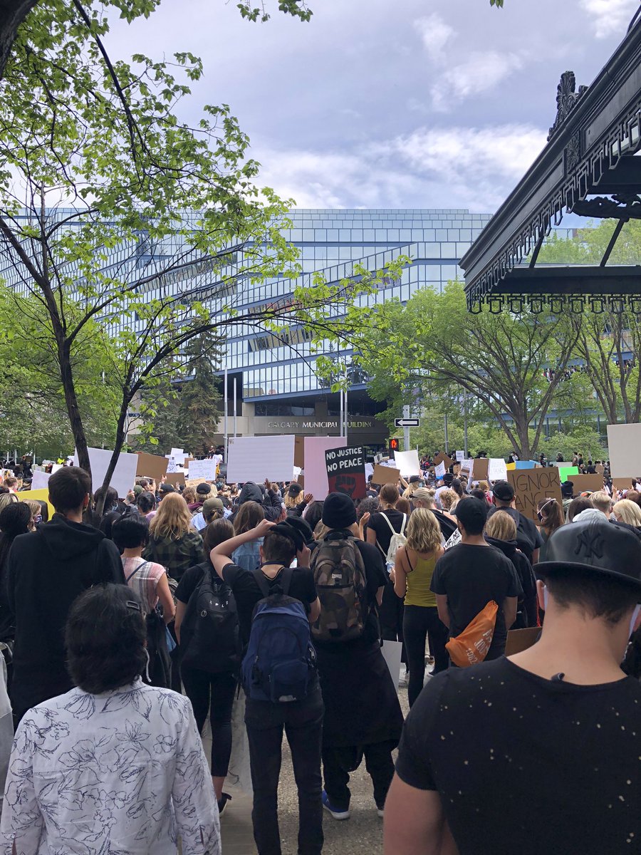Jaden_h15's tweet image. #protests2020 #calgaryprotest #BlackLivesMatter we will not stop fighting for justice ✊🏻✊🏼✊🏽✊🏾✊🏿❤️