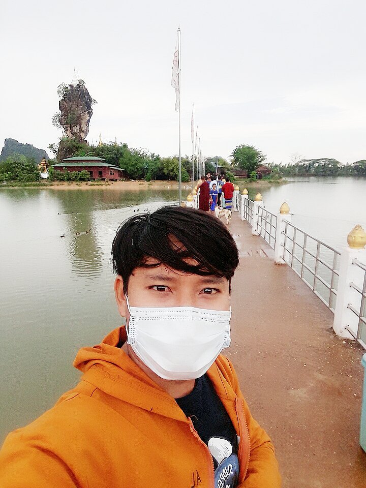 MrAungSanLin's tweet photo. သမိုင္းဝင္ ဆံေတာ္႐ွင္ ေၾကာင့္ကမ္လာဘ္ ေစတီေတာ္(ေက်ာက္ကလပ္ေတာင္) https://t.co/KAE6Hjuv2t