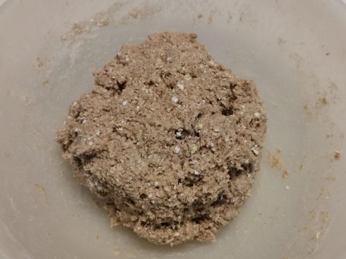 JojoSekri's tweet photo. JojoCookingMagic Homemade Dark bread
JojoCookingMagic Recipe
#darkbread #oats #halalbread #healthybread #homemade #ryeflour #wholemealwheatflour #brot #coriander #fennel #healthybread #halal #nopreservatives #nofoodcoloring #noaddictives #baking @jojosekri @jojocookingmagic https://t.co/zbROFFnijA