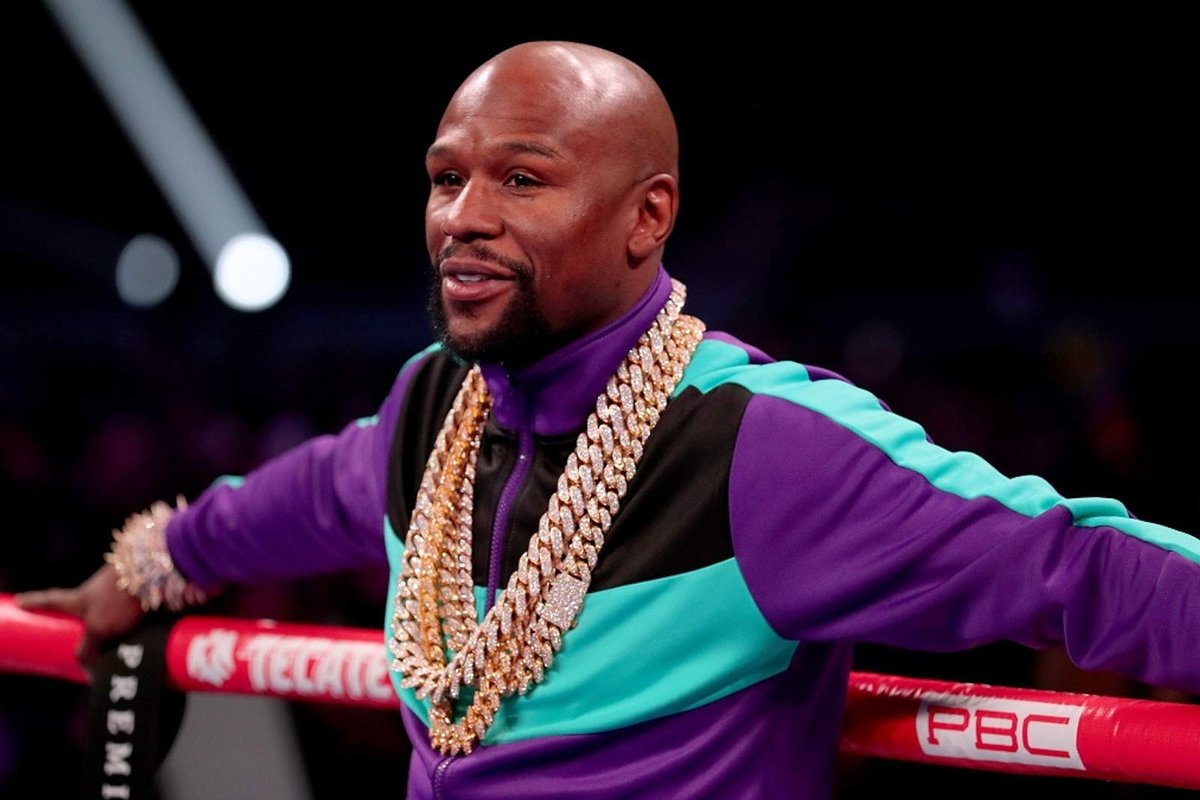 T13's tweet photo. Ex campeón de boxeo Mayweather pagará funeral de George Floyd » https://t.co/78vnwGgtj8 https://t.co/2wIdWTUklZ