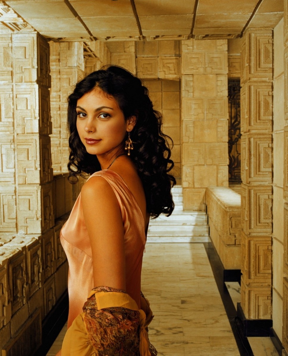 Happy 41st Birthday to gorgeous Morena Baccarin 