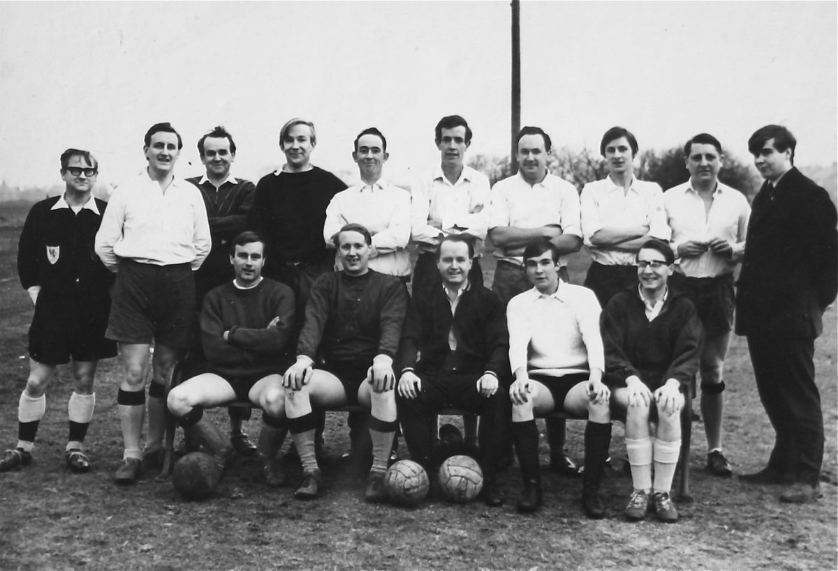 The 1968 4th XI ...
