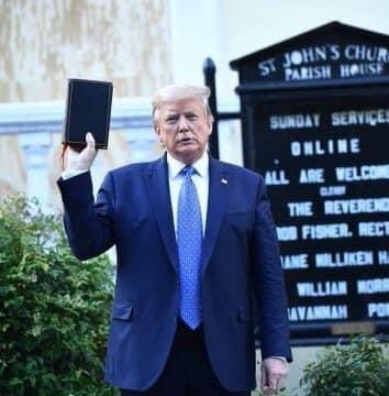 Kutsal kitapların makus talihi..