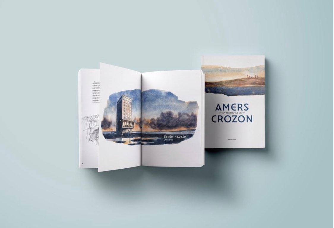 Ecole_navale's tweet photo. Partez à la découverte d’« Amers en presqu’île de Crozon », un livre écrit par des aspirants de l’École navale dans le cadre de leur formation humaine, et des écrivains reconnus.

L’illustration est signée de l’aquarelliste Fréderic Dedeycker  et la société d’édition Invenit. 🎨 https://t.co/ZevNXiZCzY