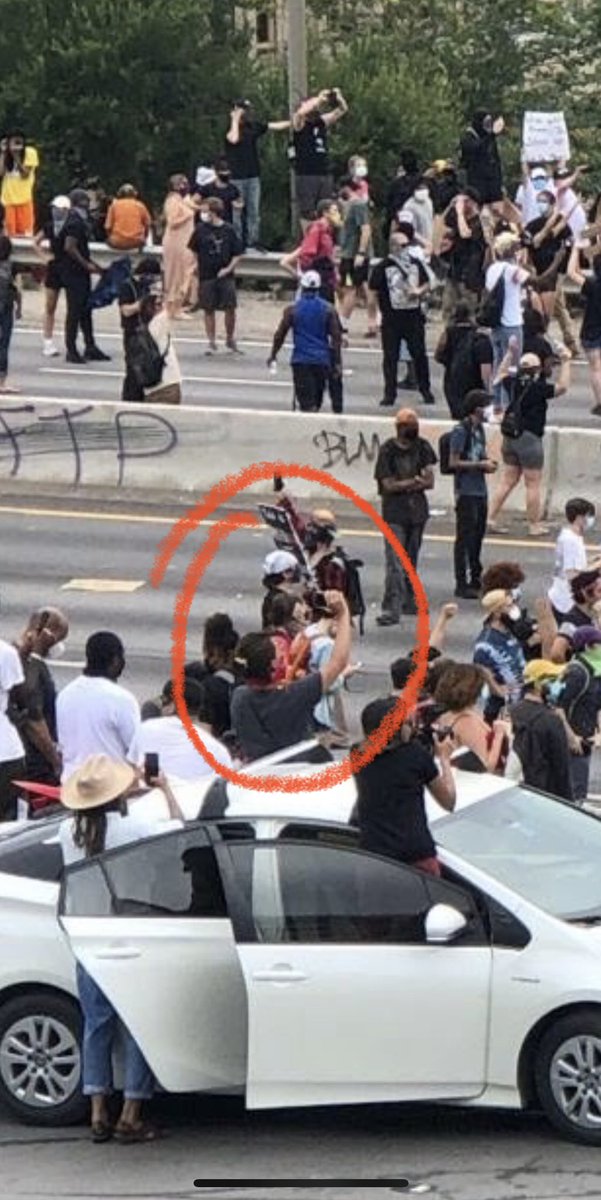 candice_coy's tweet photo. @Winged_official @christivnm Not. I live above those signs. Pics I took from that exact location the next day and pics of me on the street later on. There’s video of the bystanders helping him on that him. Keep reading. https://t.co/UzqVgCpwoh