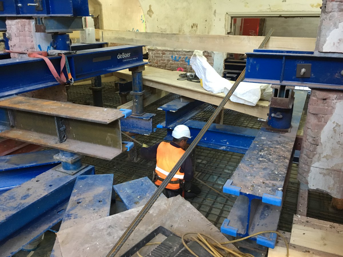 Aandacht voor ons mooie werk bij de onderkeldering van de bibliotheek van <a href="/UvA_Amsterdam/">UvA Amsterdam</a> in vakblad Onderbouwing van <a href="/cobtweet/">COB</a> 

cob.nl/magazines-broc…

#vanhattumenblankevoort
#volkerstaalenfunderingen
#ookditisvolkerwessels
#universiteitvanamsterdam
#onderbouwing
#amsterdam